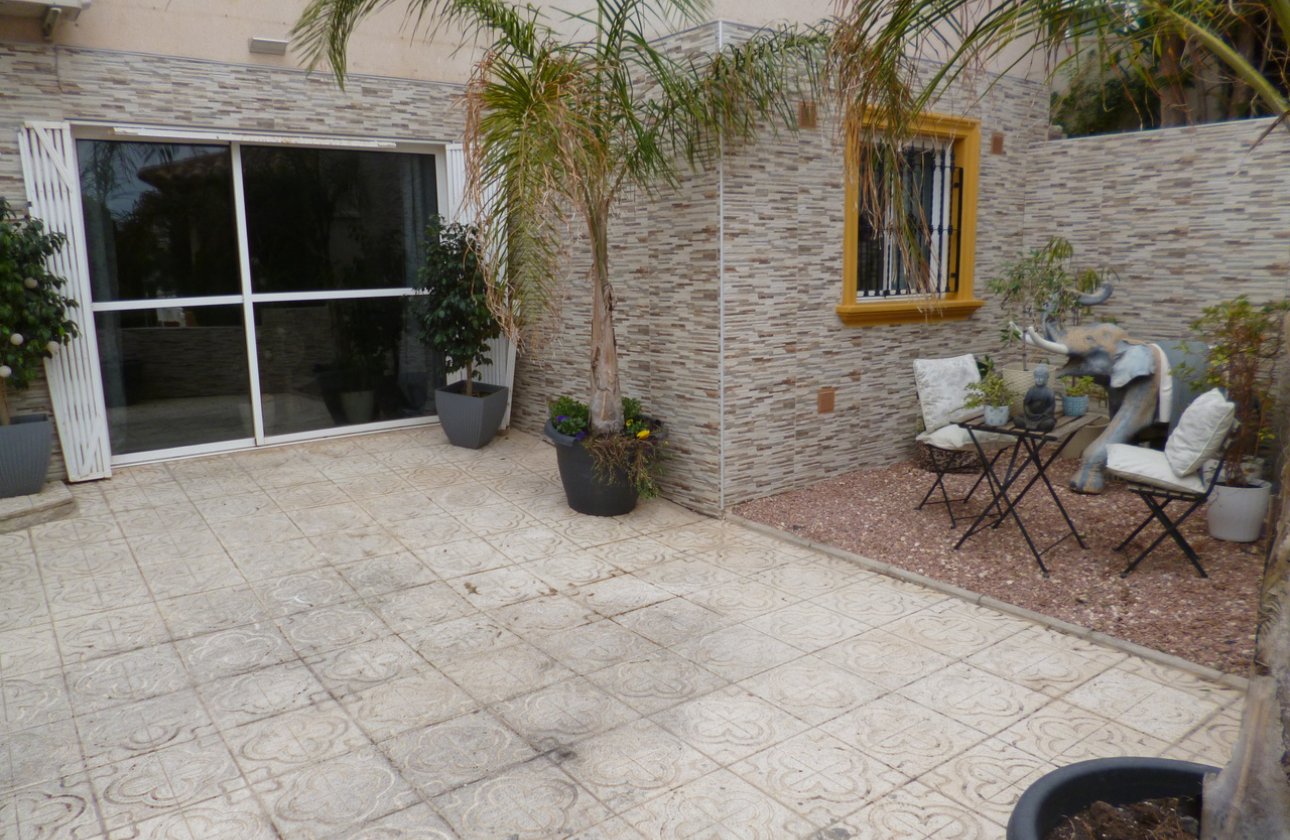 Revente - Villa -
Playa Flamenca - Costa Blanca