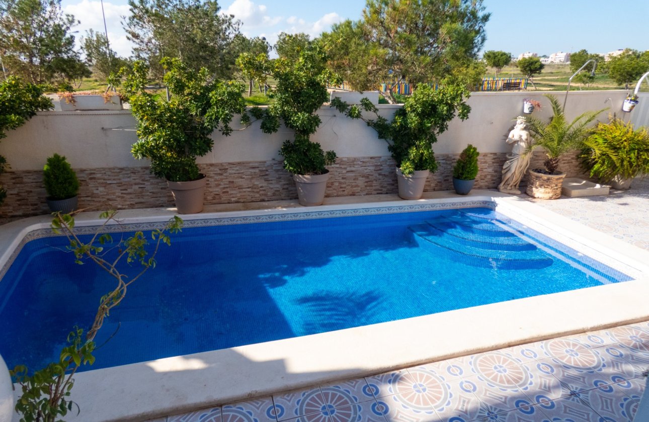 Revente - Villa -
Playa Flamenca - Costa Blanca