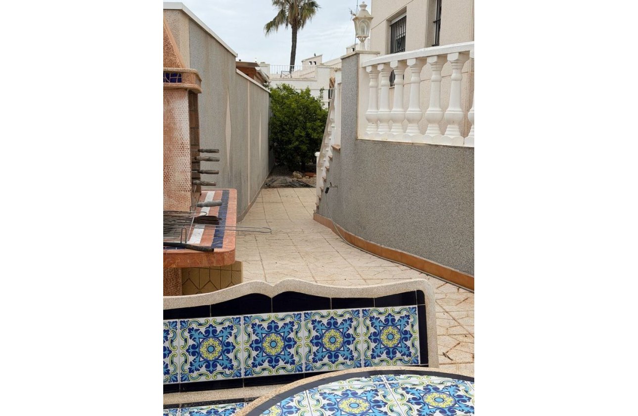 Revente - Villa -
Playa Flamenca - Costa Blanca