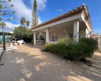 Revente - Villa -
Playa Flamenca