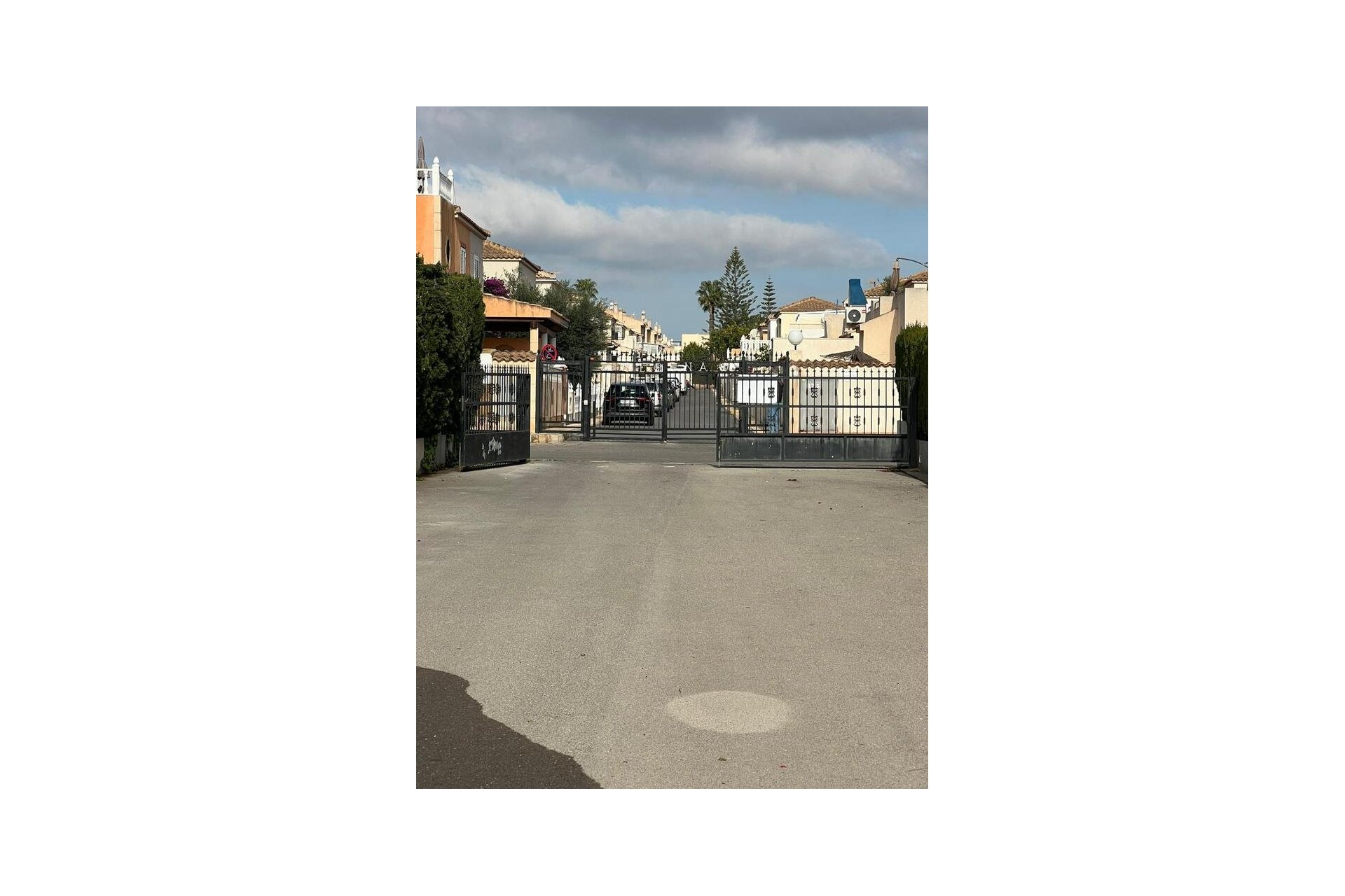 Revente - Villa -
Playa Flamenca