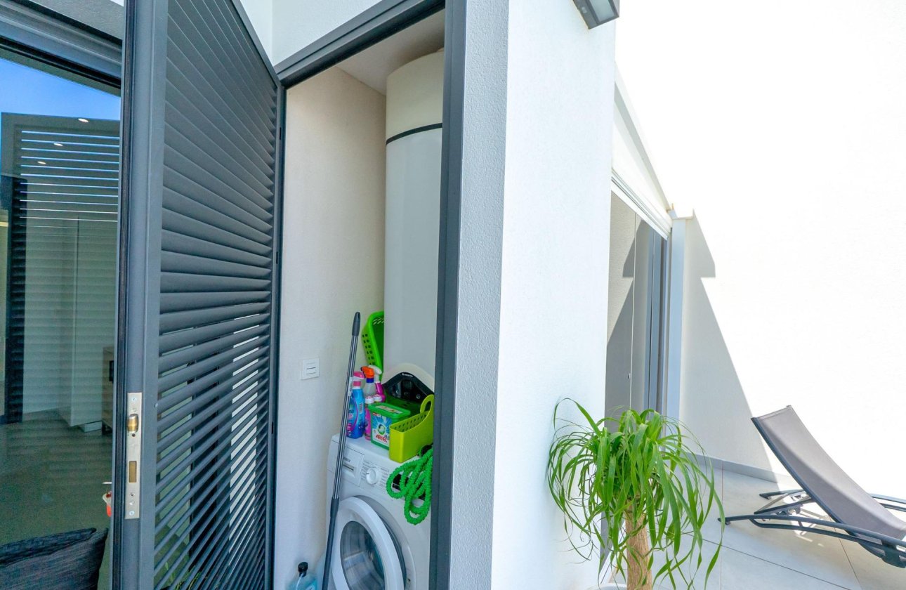 Revente - Villa -
Rojales - Benimar