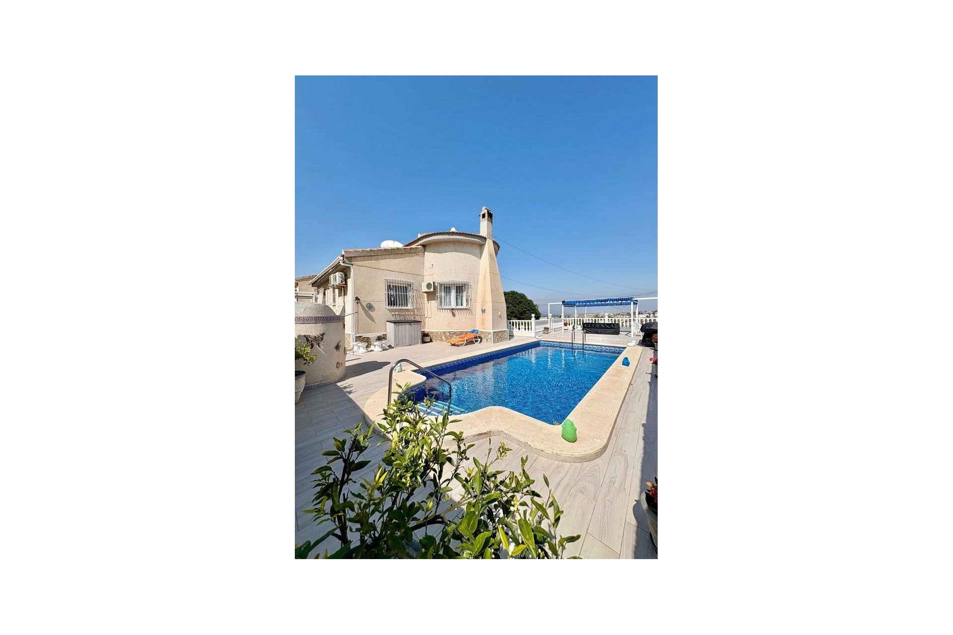 Revente - Villa -
Rojales - Costa Blanca
