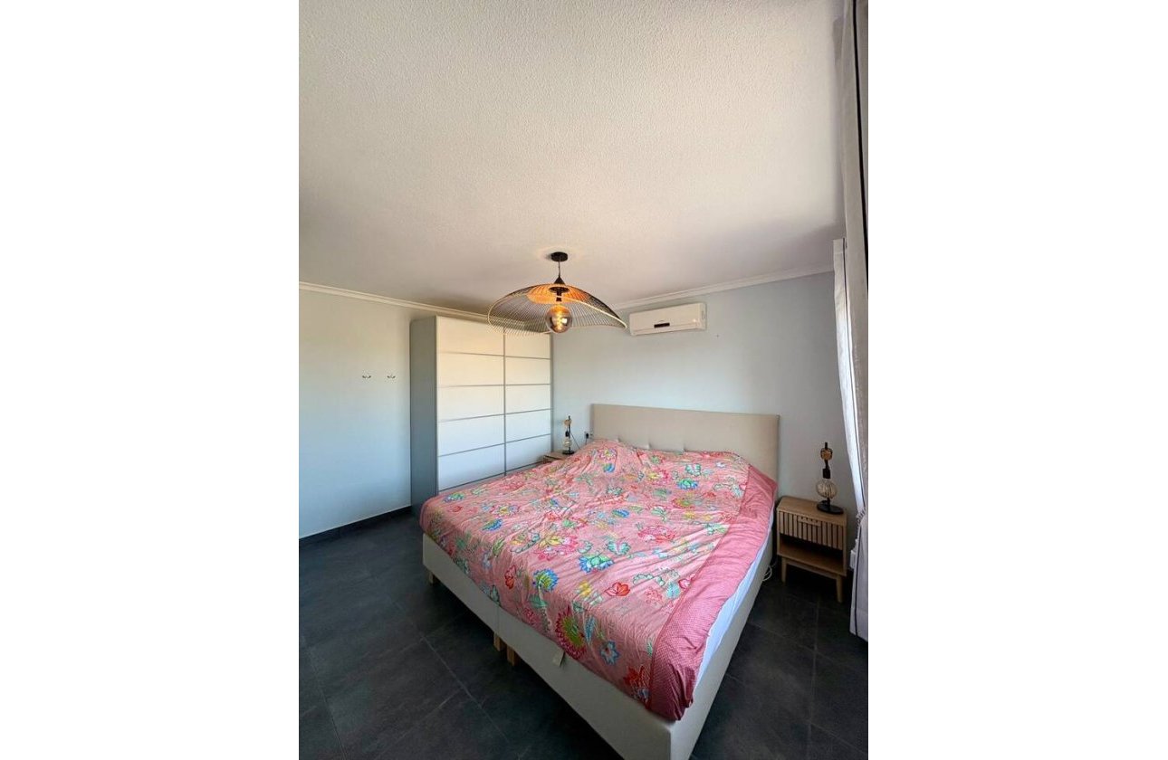 Revente - Villa -
Rojales - Costa Blanca