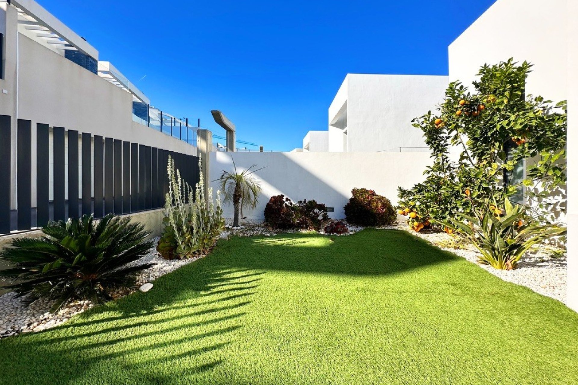 Revente - Villa -
Rojales - Inland