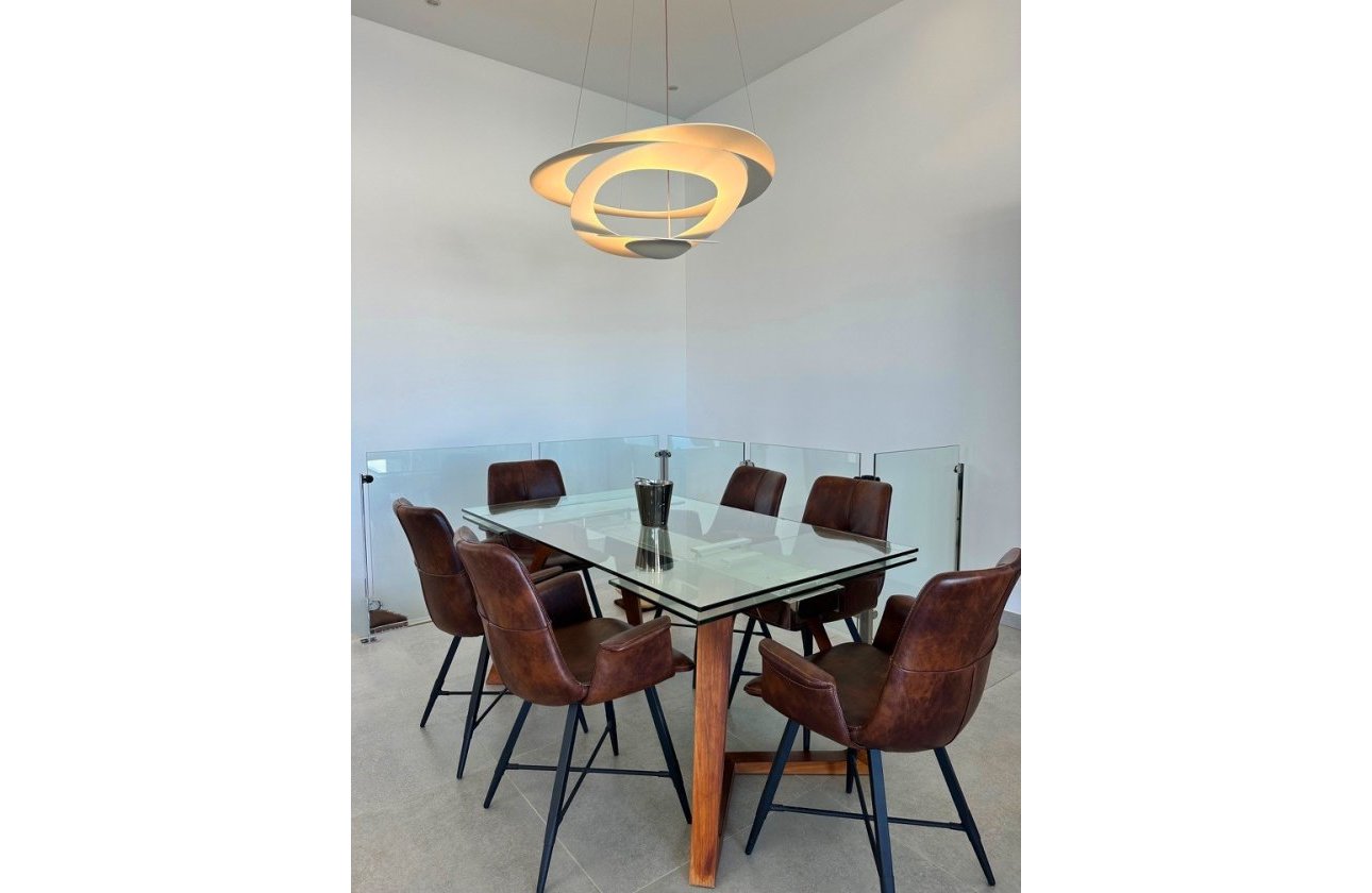 Revente - Villa -
Rojales - Inland