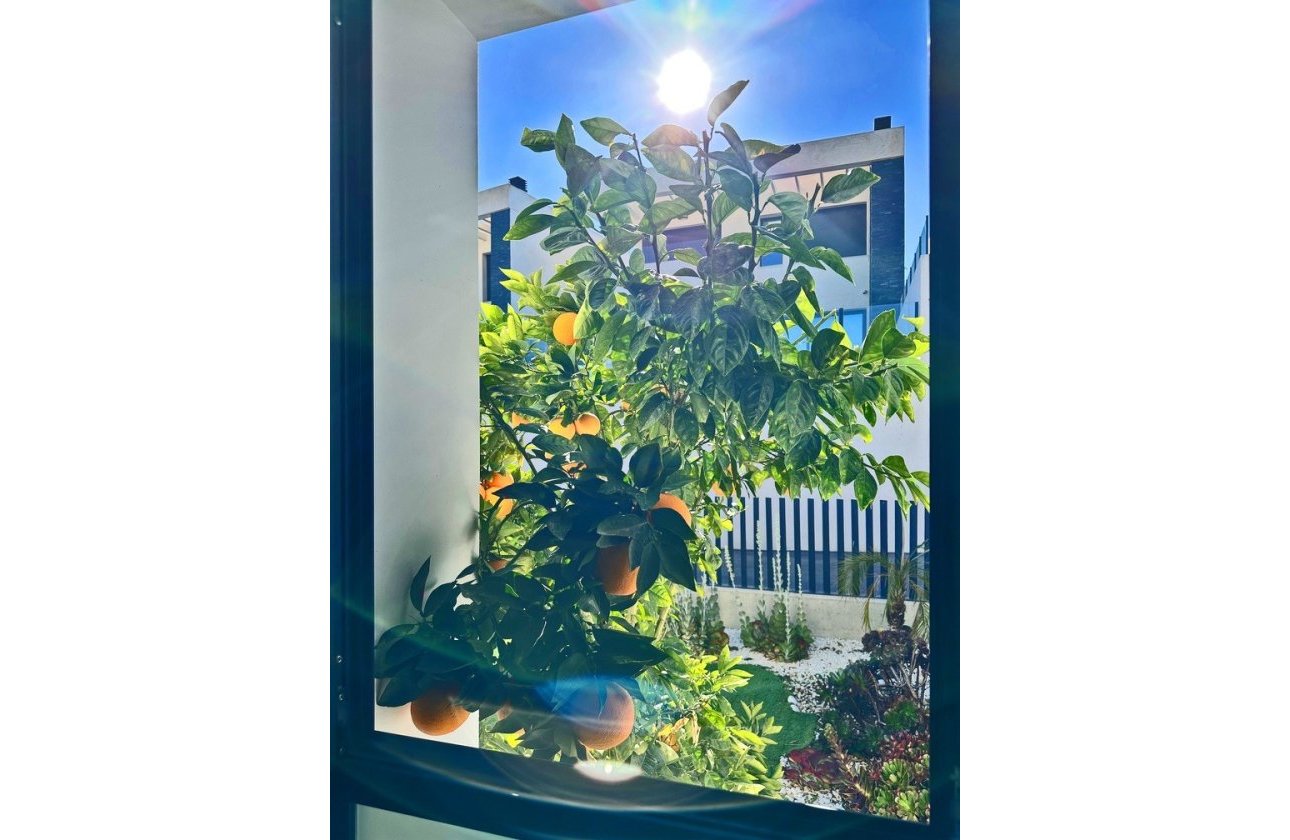 Revente - Villa -
Rojales - Inland