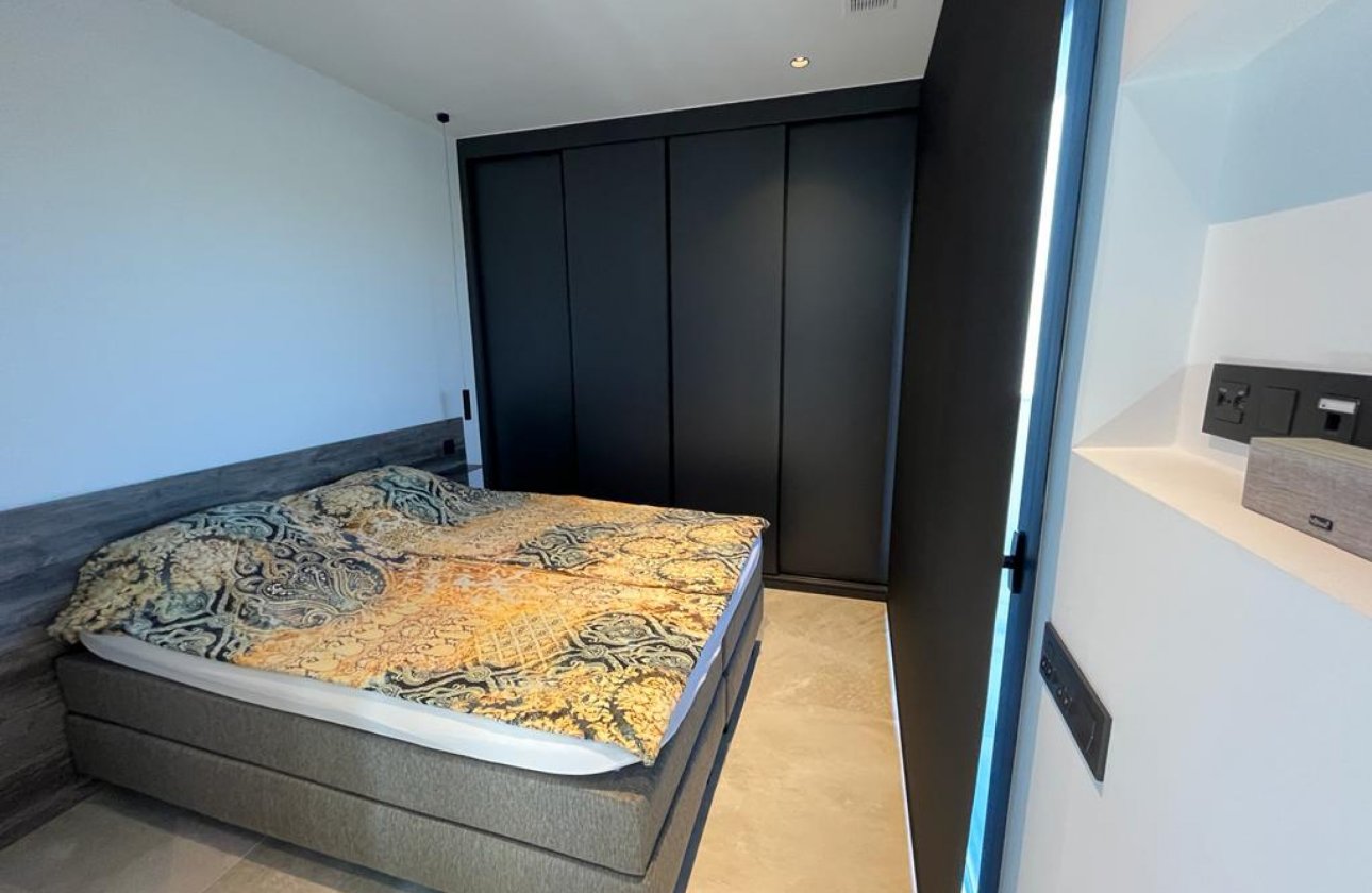 Revente - Villa -
Rojales - Inland