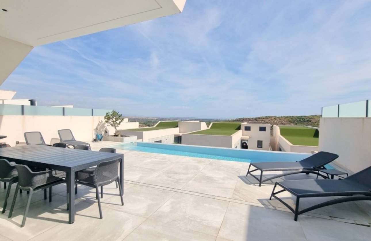 Revente - Villa -
Rojales - Inland