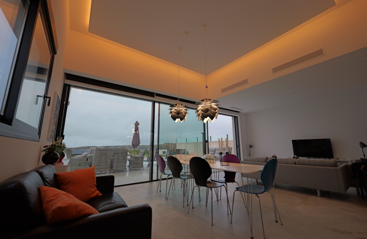 Revente - Villa -
Rojales - Inland