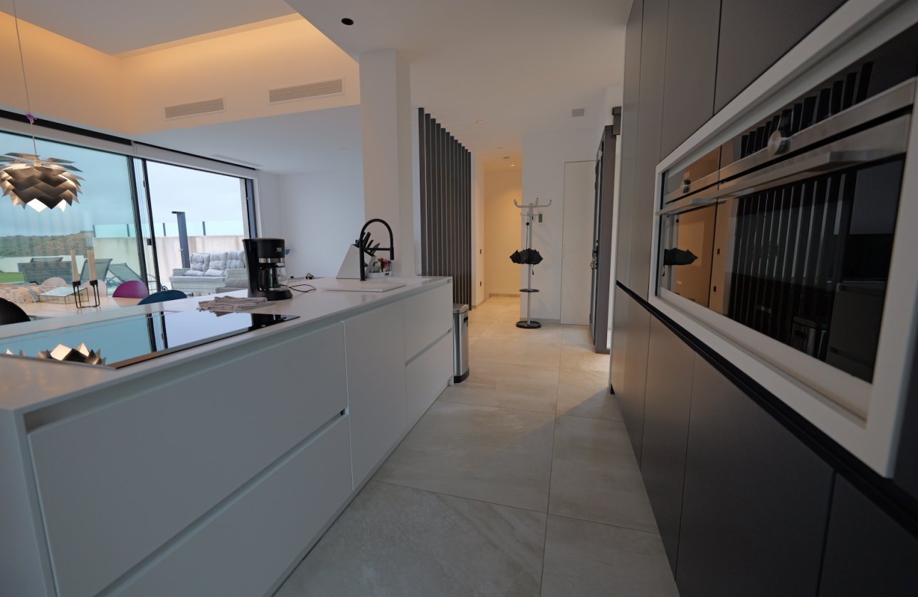 Revente - Villa -
Rojales - Inland