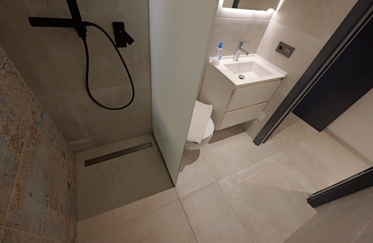 Revente - Villa -
Rojales - Inland