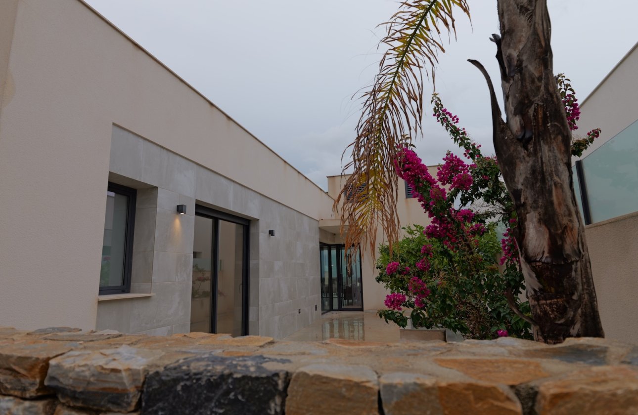 Revente - Villa -
Rojales - Inland