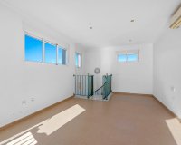 Revente - Villa -
Rojales - Inland