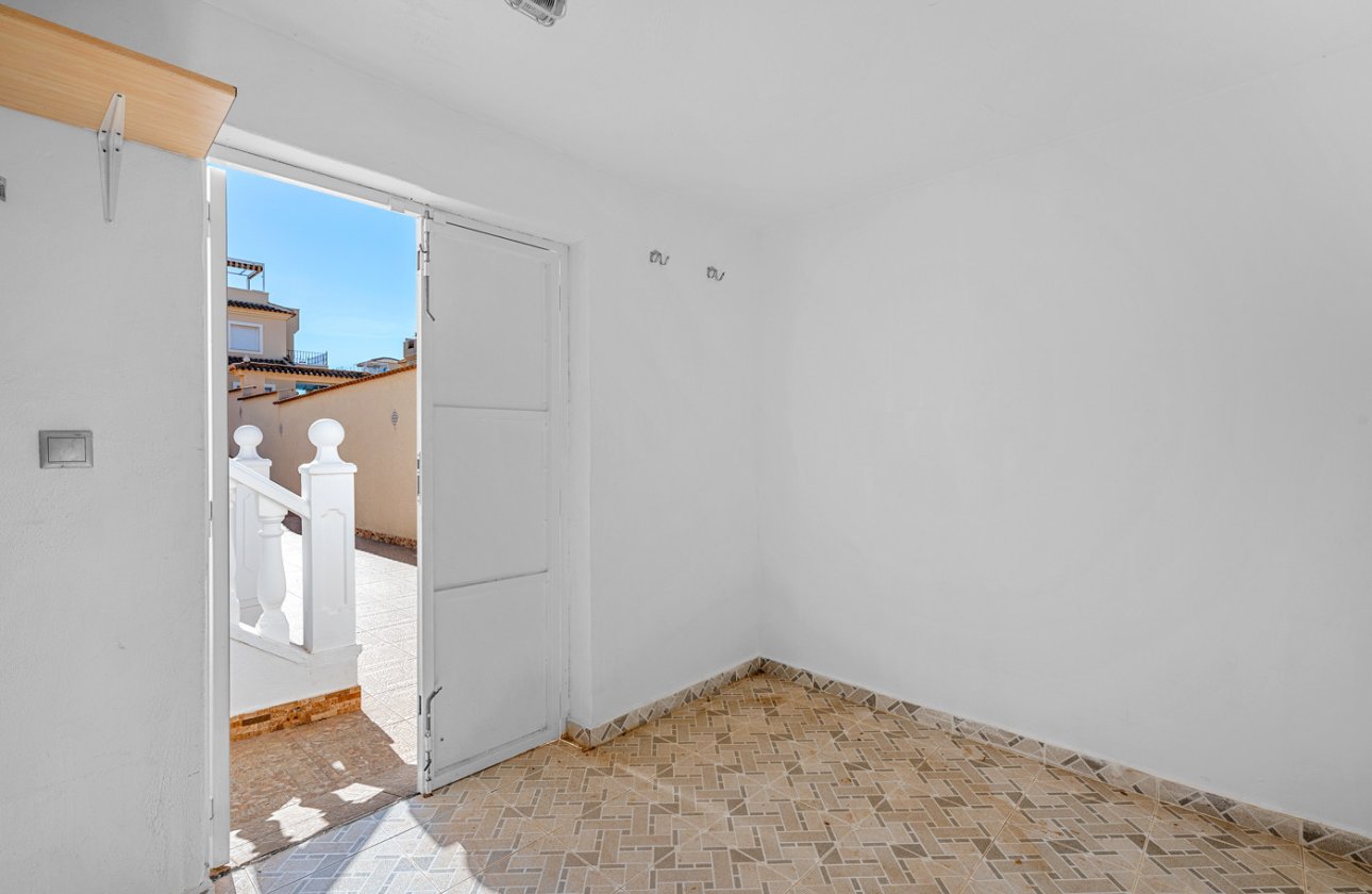 Revente - Villa -
Rojales - Inland