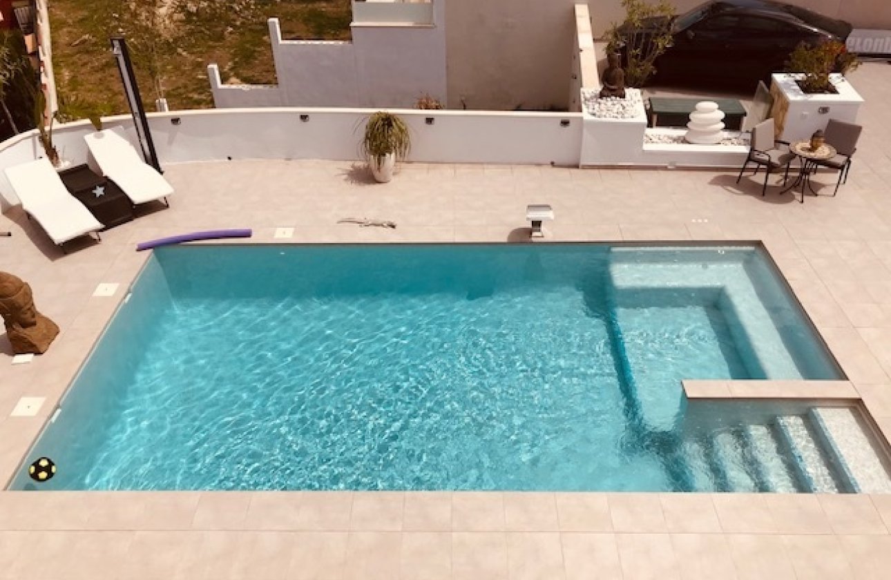 Revente - Villa -
Rojales - Inland