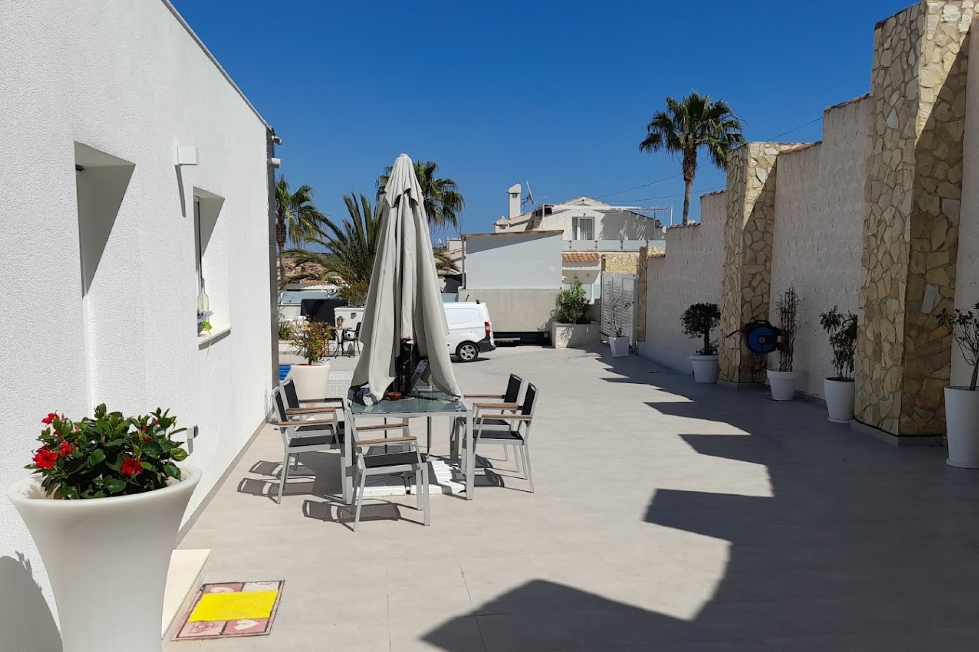 Revente - Villa -
Rojales - Inland