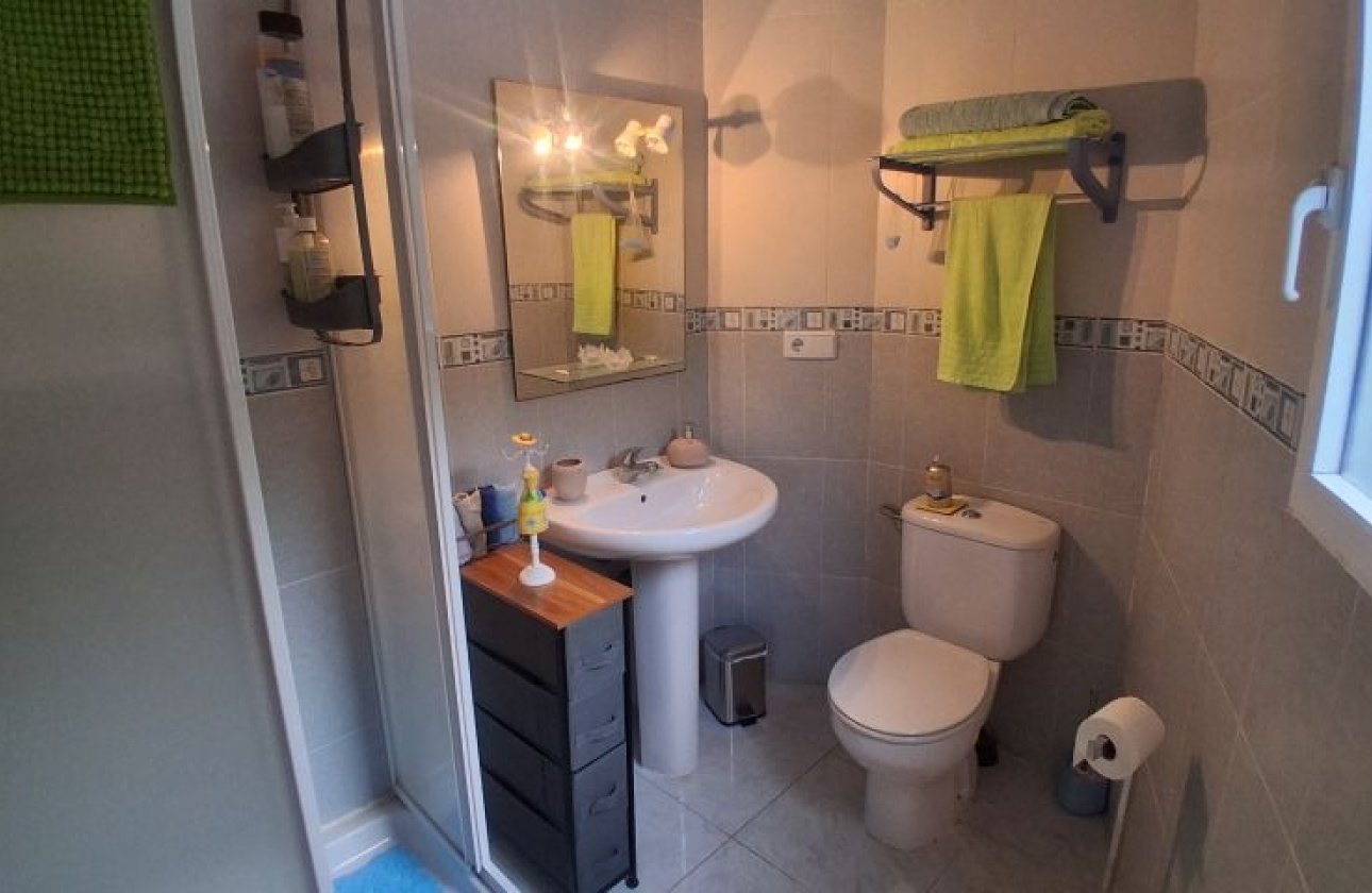 Revente - Villa -
Rojales - Inland