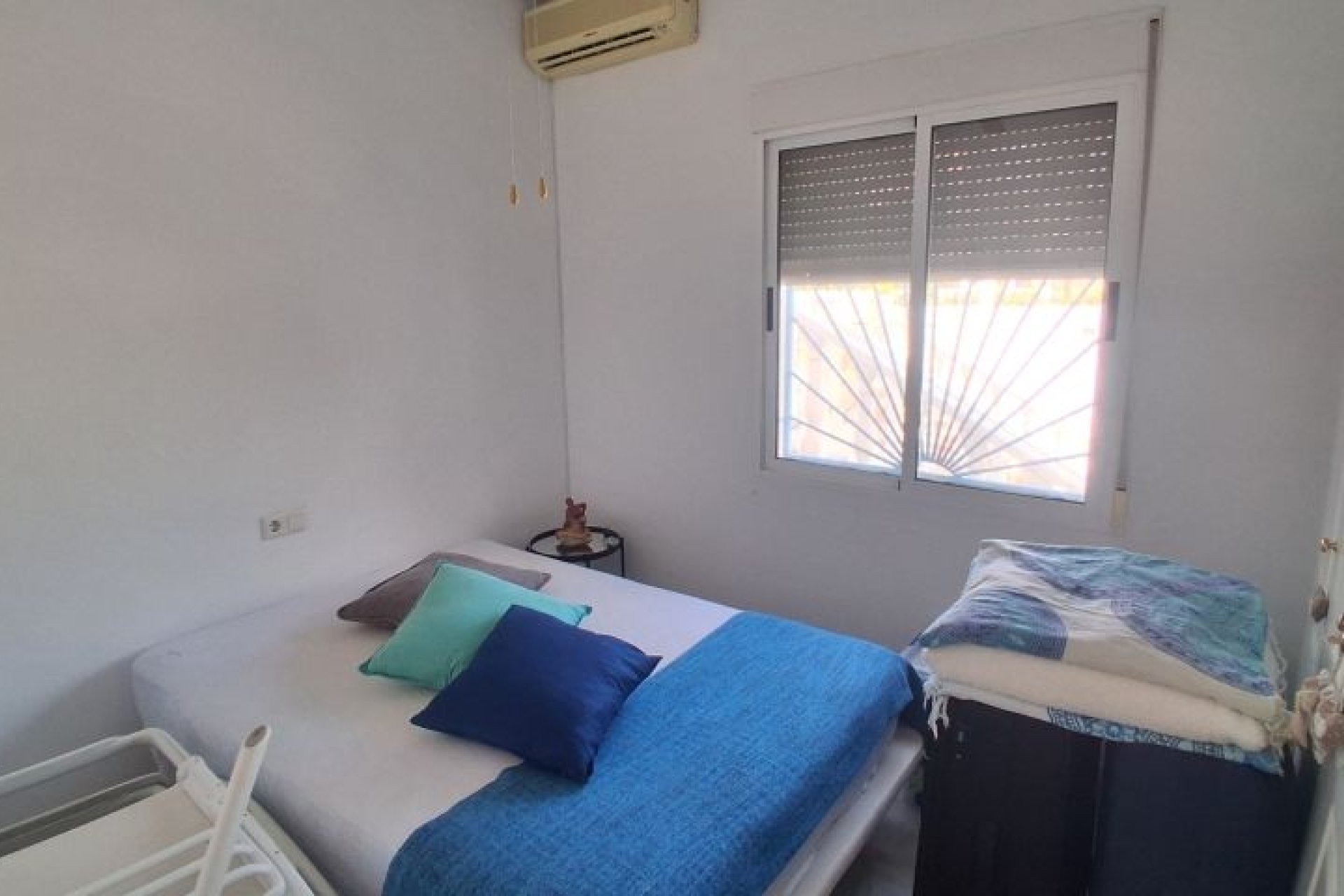 Revente - Villa -
Rojales - Inland