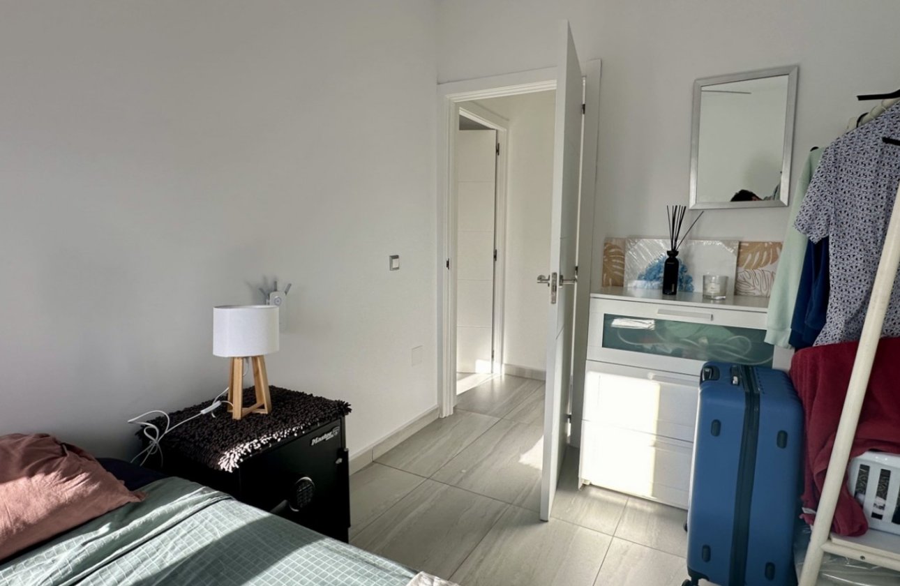 Revente - Villa -
Rojales - Inland