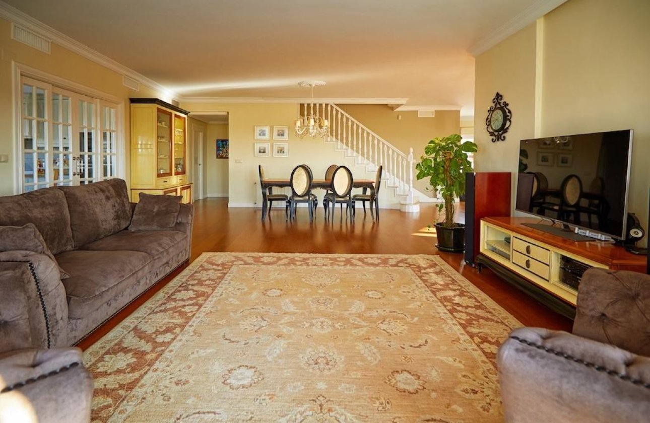 Revente - Villa -
Rojales - Inland