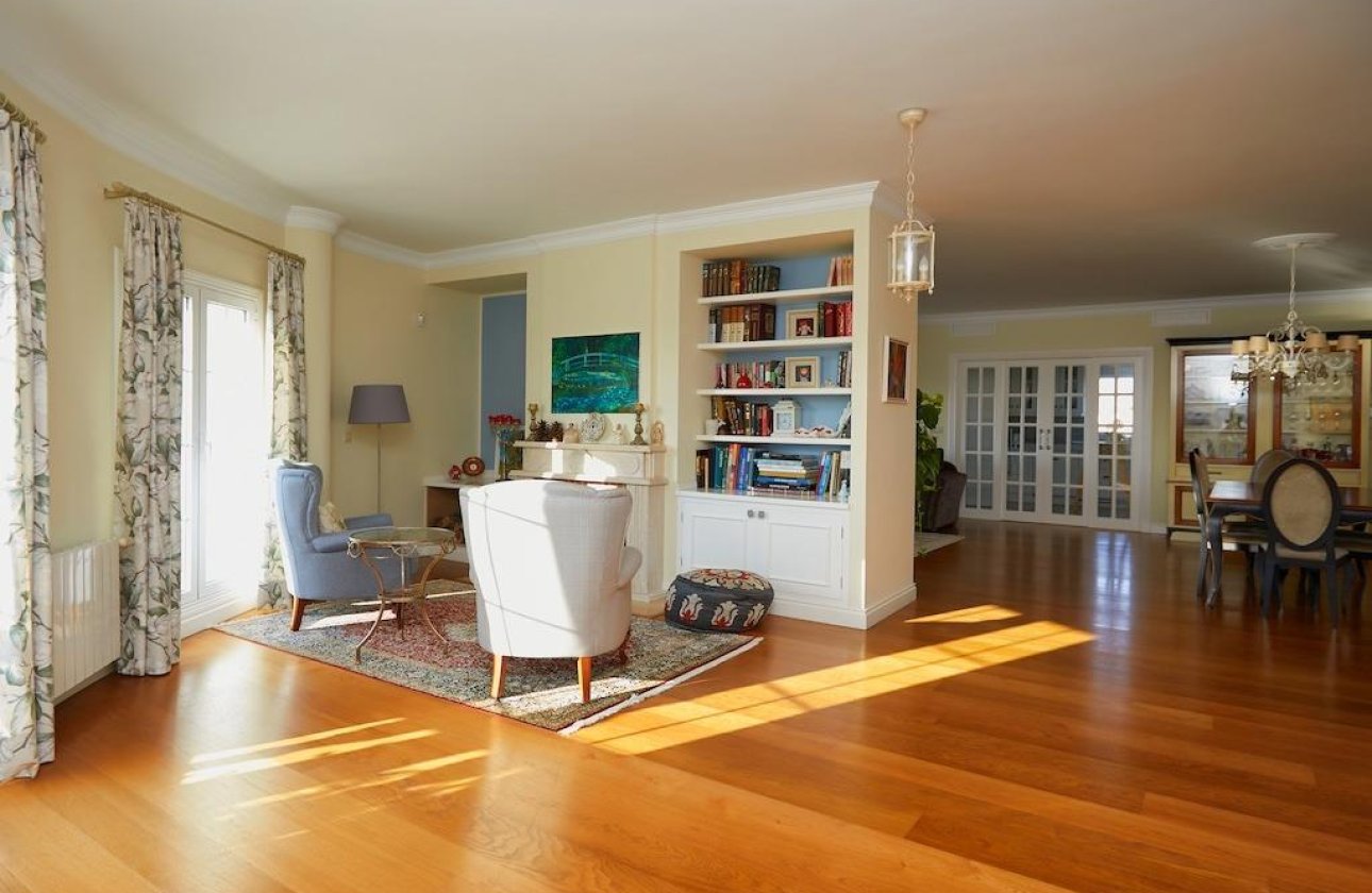 Revente - Villa -
Rojales - Inland