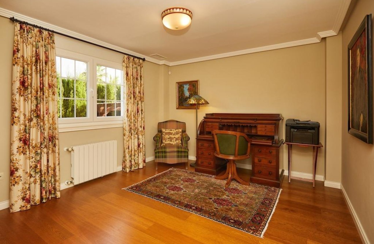 Revente - Villa -
Rojales - Inland