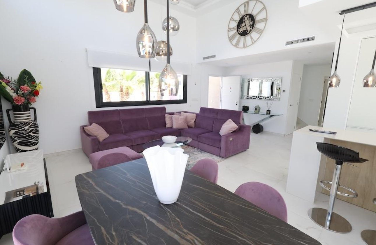 Revente - Villa -
Rojales - Inland
