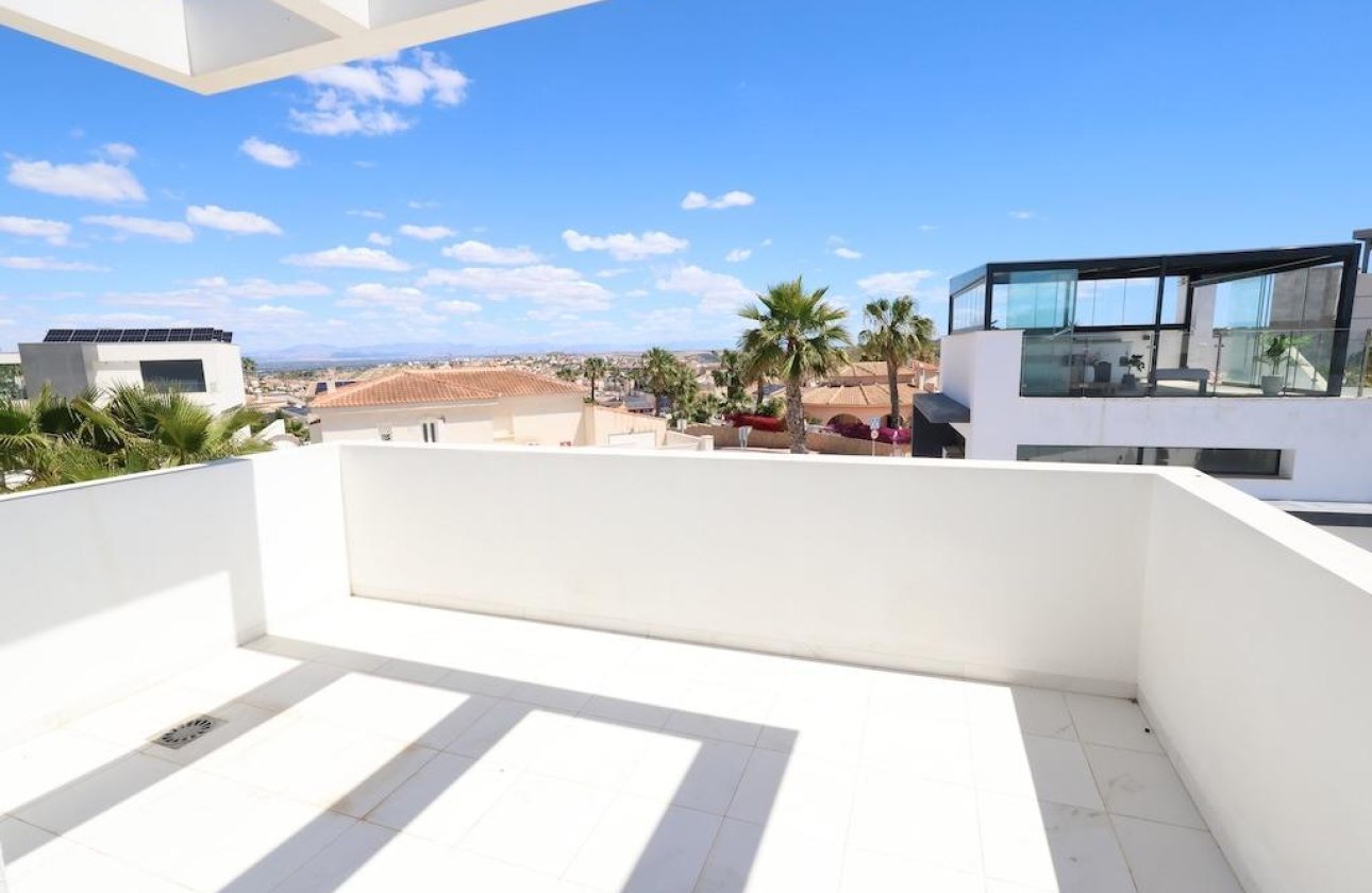 Revente - Villa -
Rojales - Inland