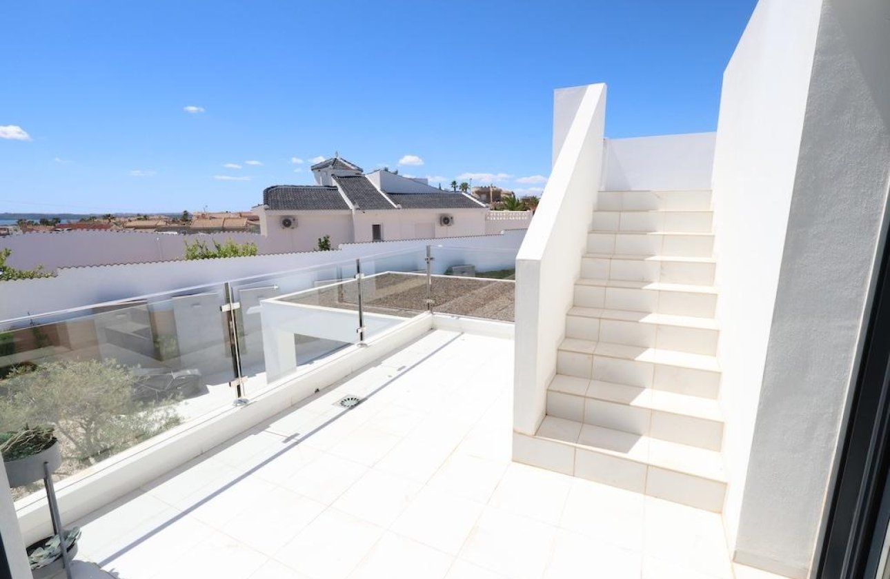 Revente - Villa -
Rojales - Inland