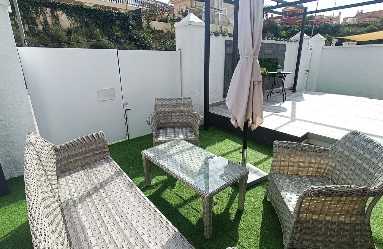 Revente - Villa -
Rojales - Inland