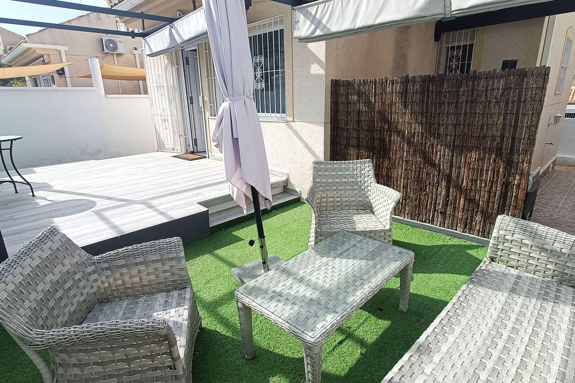 Revente - Villa -
Rojales - Inland
