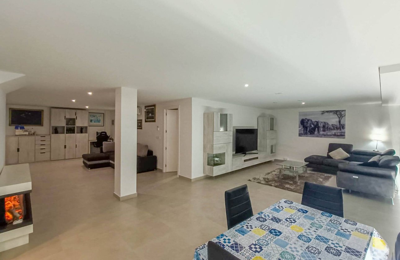 Revente - Villa -
Rojales - Inland