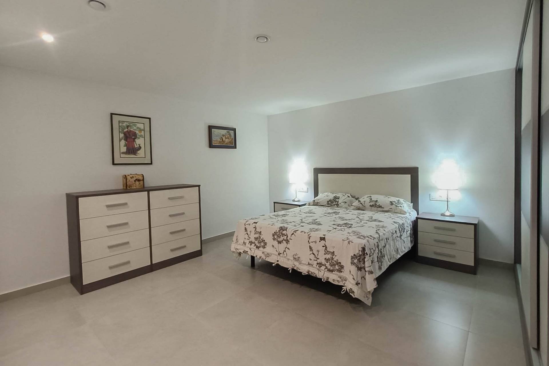 Revente - Villa -
Rojales - Inland