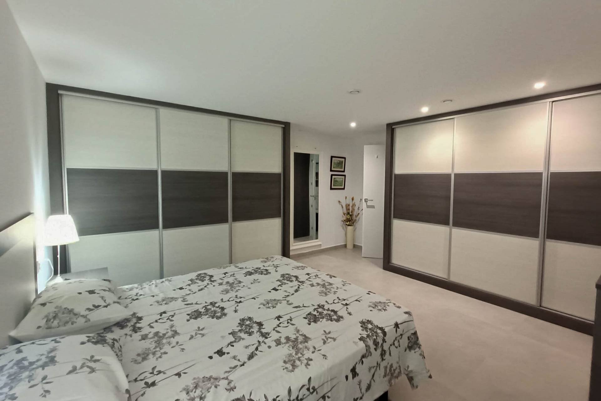 Revente - Villa -
Rojales - Inland