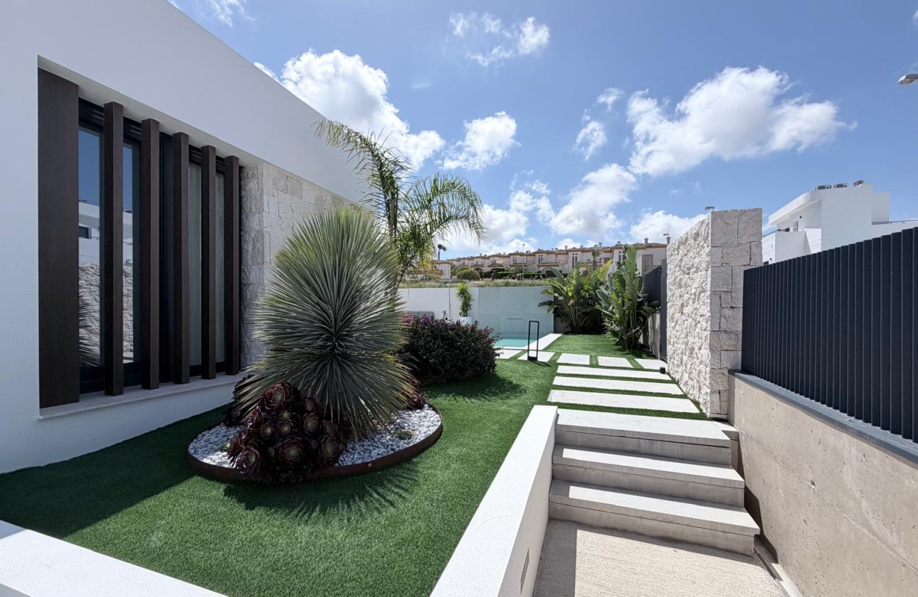 Revente - Villa -
Rojales - Inland