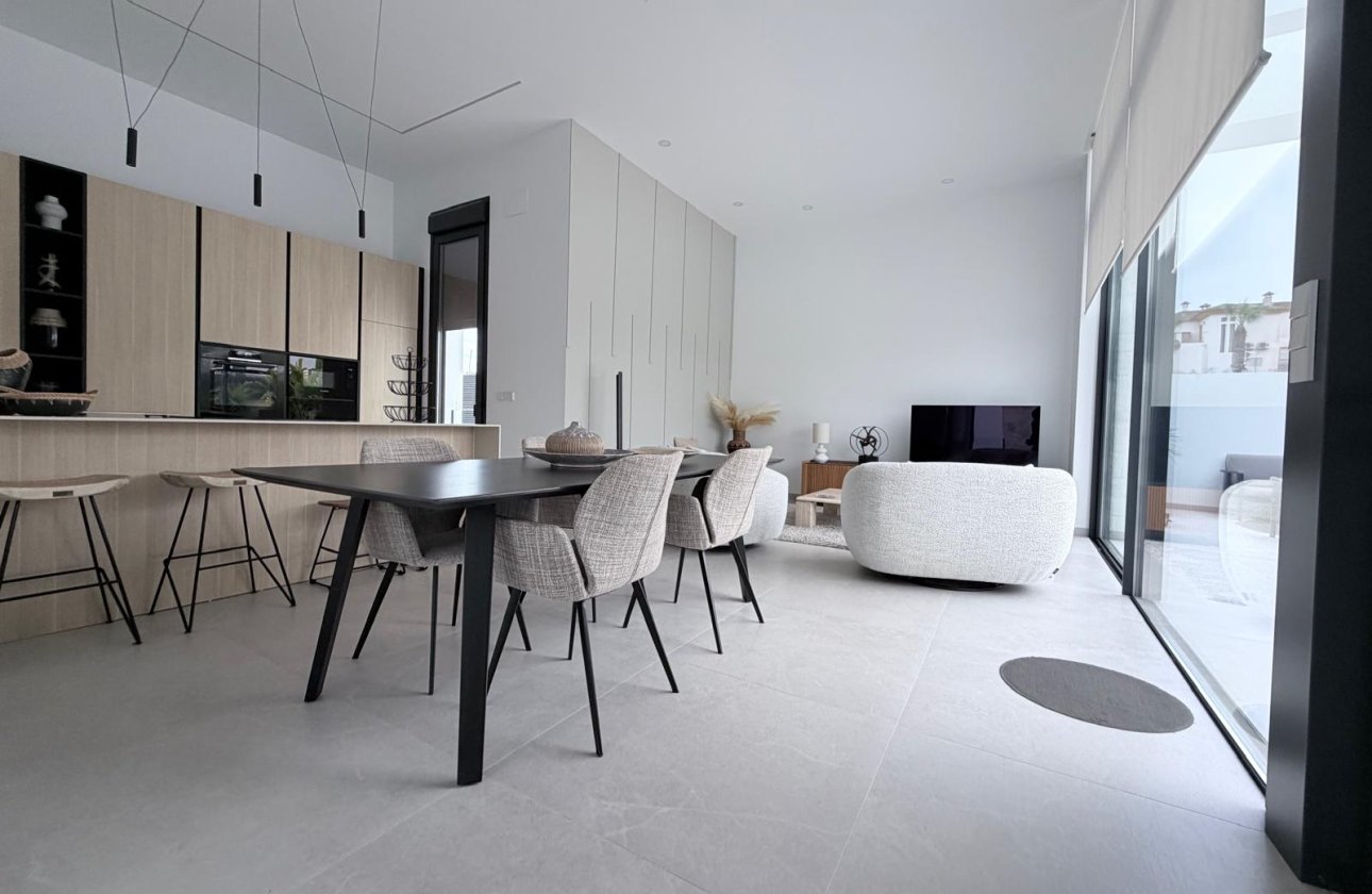 Revente - Villa -
Rojales - Inland