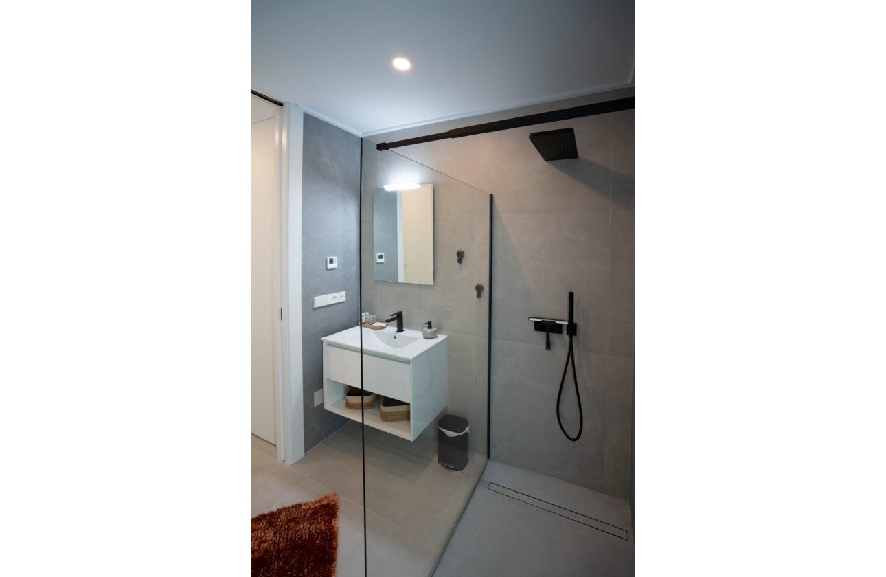 Revente - Villa -
Rojales - Inland