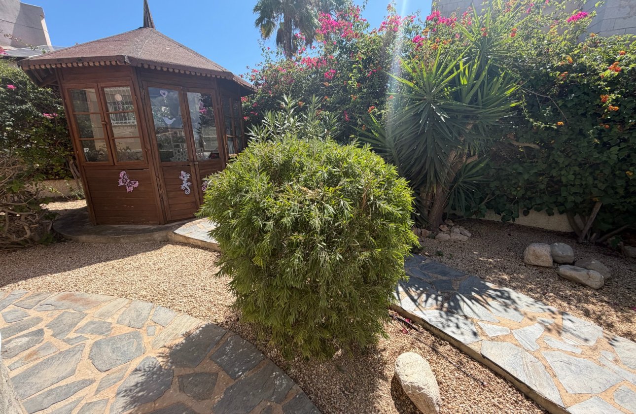 Revente - Villa -
Rojales - Inland