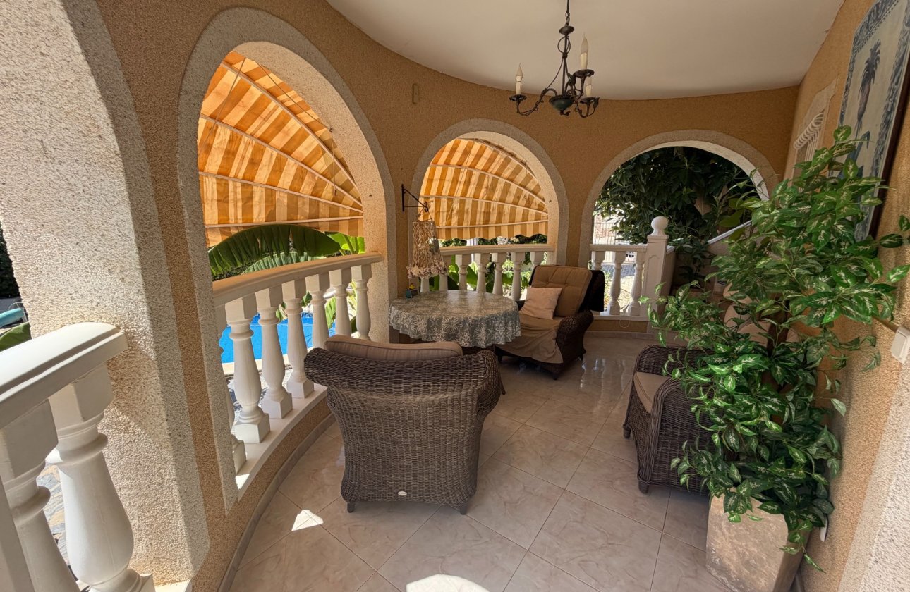Revente - Villa -
Rojales - Inland