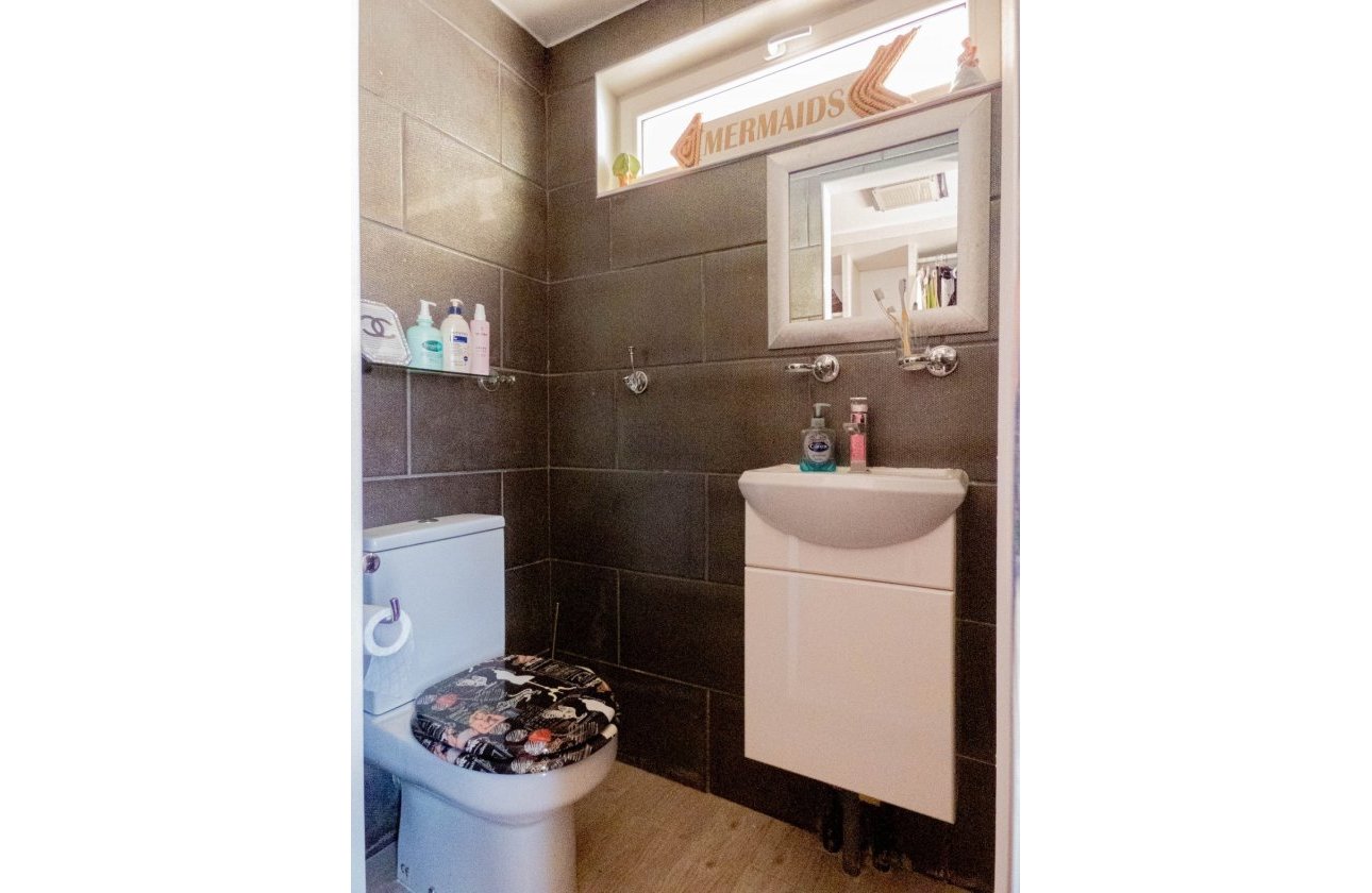 Revente - Villa -
Rojales - Inland