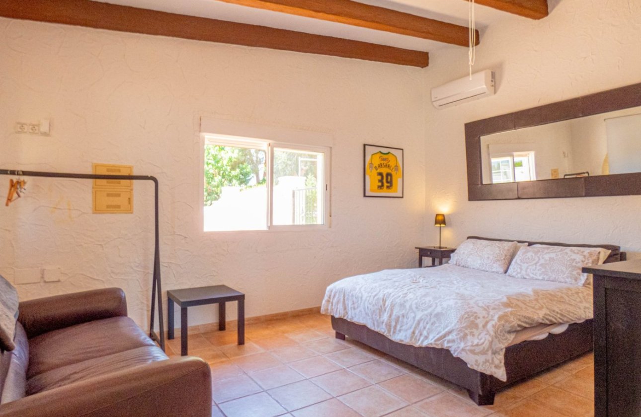 Revente - Villa -
Rojales - Inland