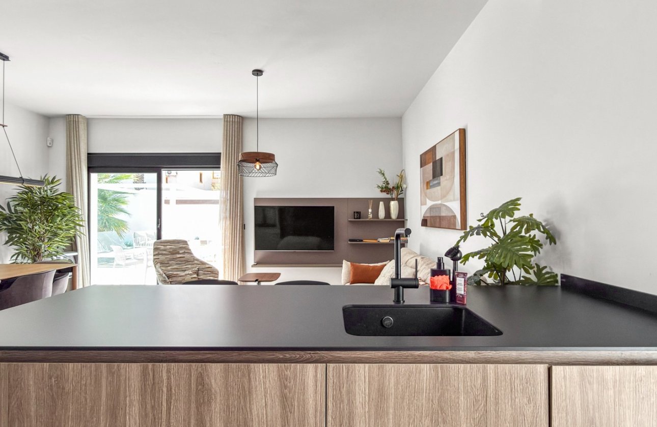 Revente - Villa -
Rojales - Inland