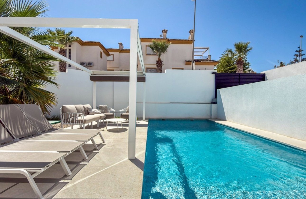 Revente - Villa -
Rojales - Inland