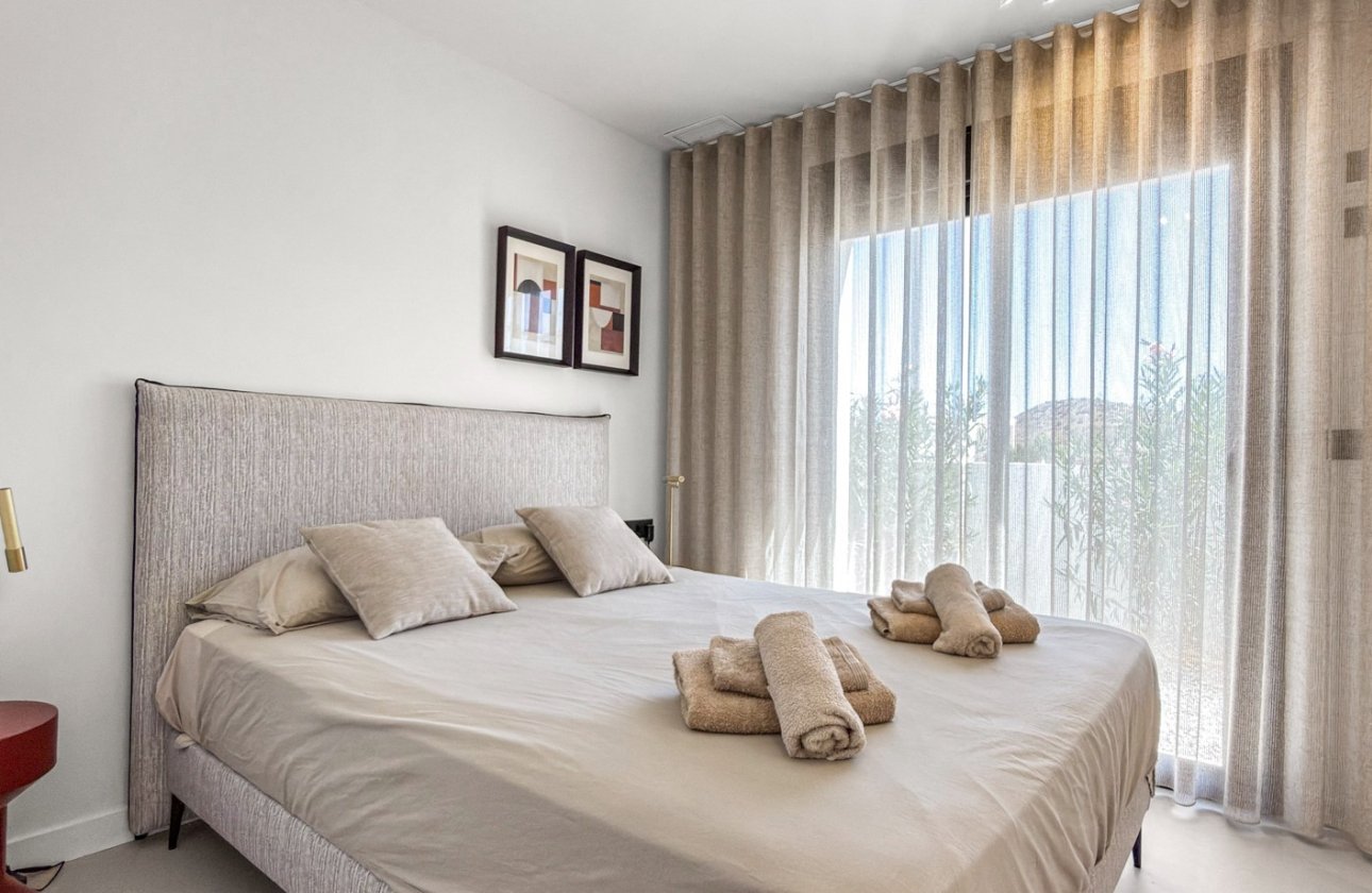Revente - Villa -
Rojales - Inland