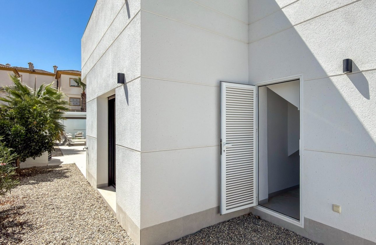 Revente - Villa -
Rojales - Inland