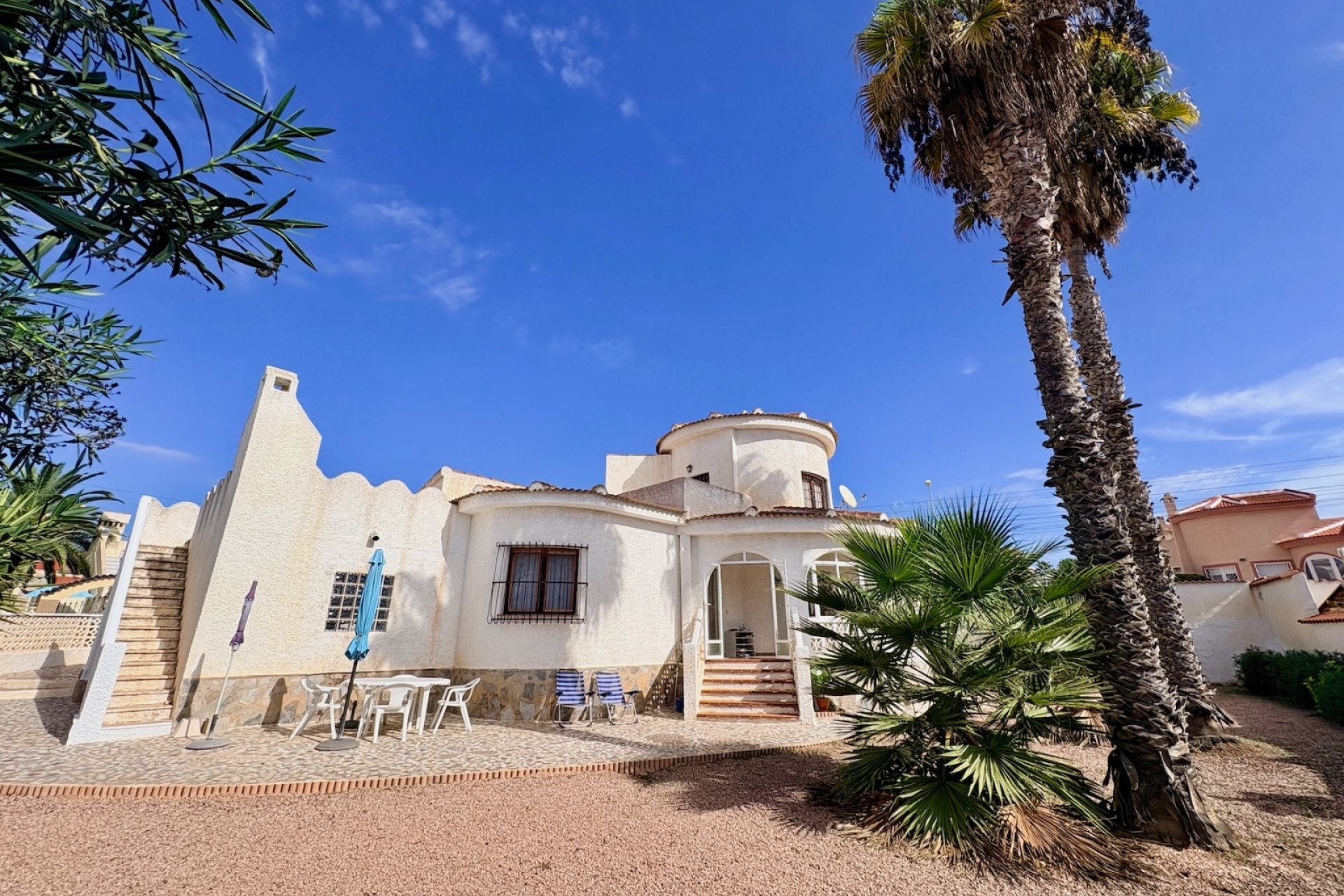 Revente - Villa -
Rojales - Inland
