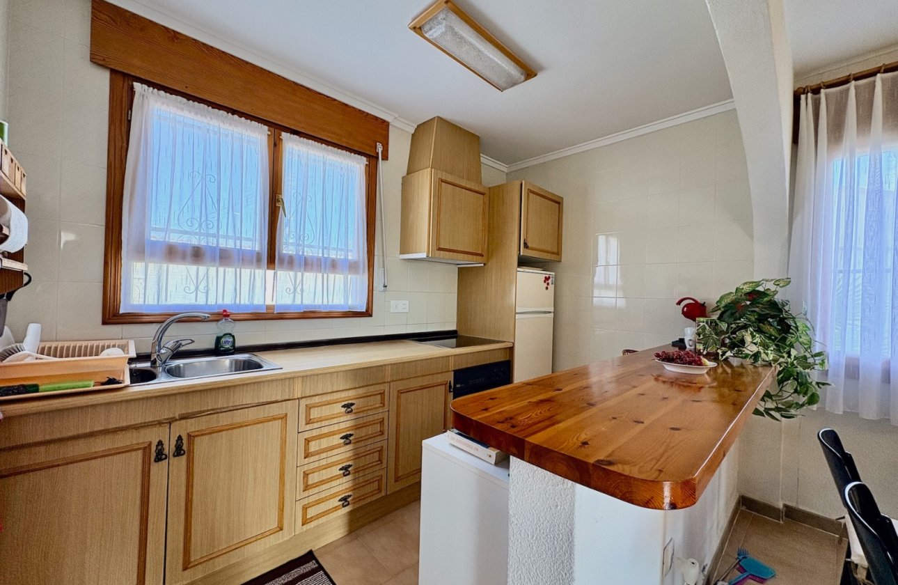 Revente - Villa -
Rojales - Inland