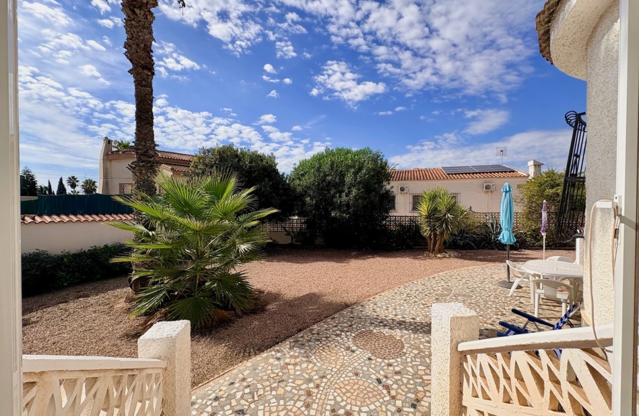 Revente - Villa -
Rojales - Inland