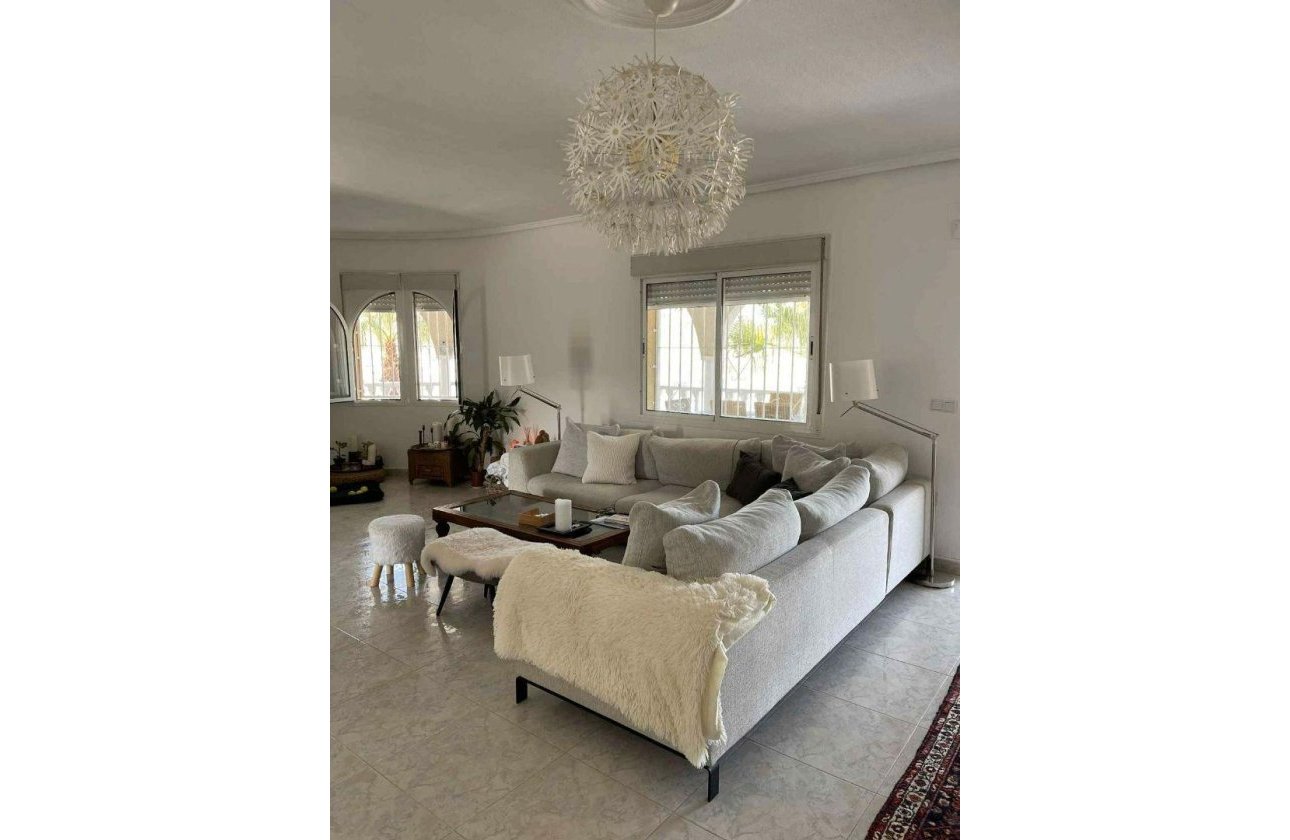 Revente - Villa -
Rojales - La Marquesa